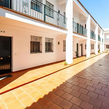 Apartment Remedios Con Patio Andaluz *