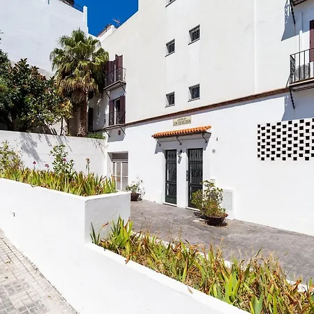 Apartment Remedios Con Patio Andaluz *